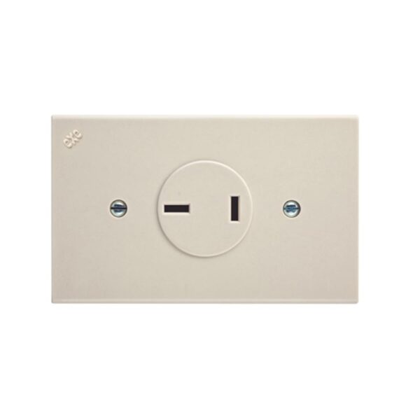 0020T  TOMA CORRIENTE BIPOLAR  20 AMP 36044 MARFIL